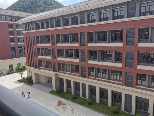 青春路上的小美好 第1张